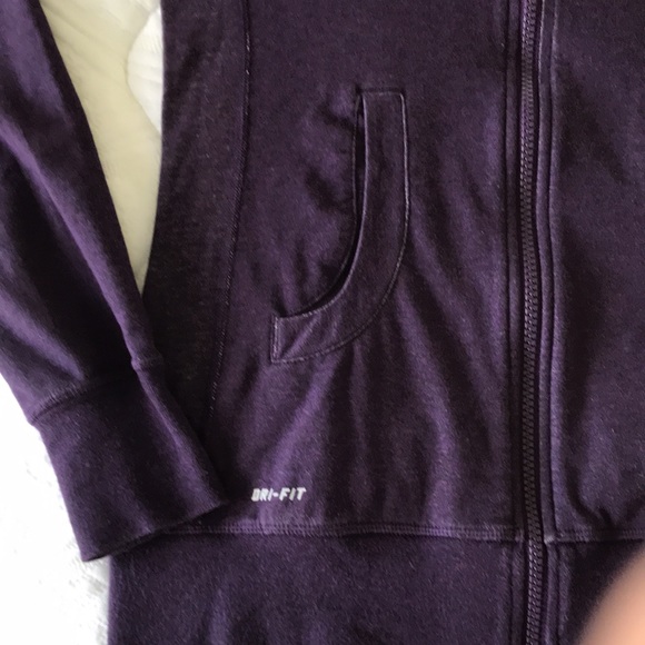 Nike Dri-Fit Jacket - Picture 4 of 12